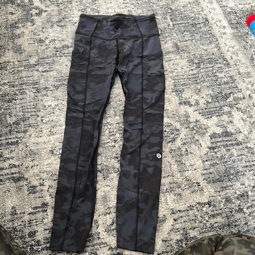 Camo lululemon leggings size 2